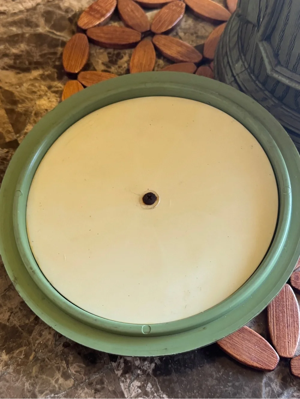 Vintage MCM Grape Ice Bucket – Avocado Green Faux Woodgrain Barware